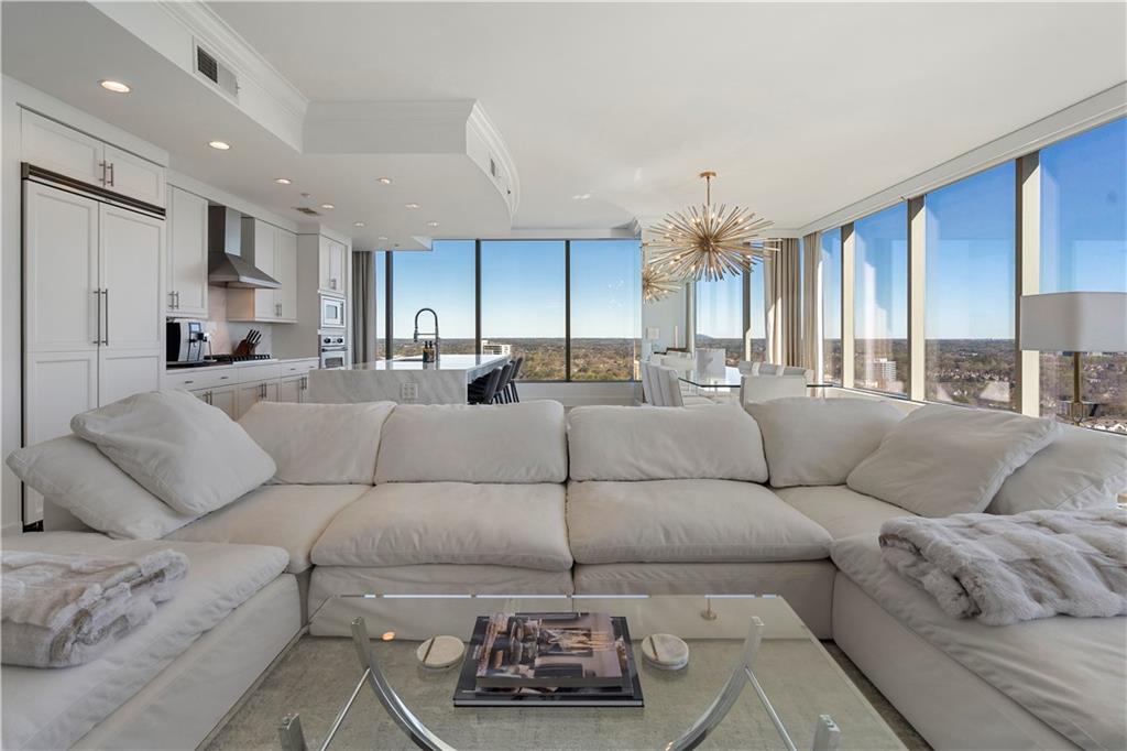 3630 Peachtree NE Unit 2204