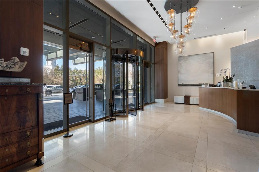 3630 Peachtree NE Unit 2204