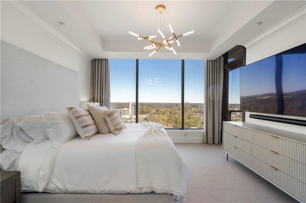 3630 Peachtree NE Unit 2204