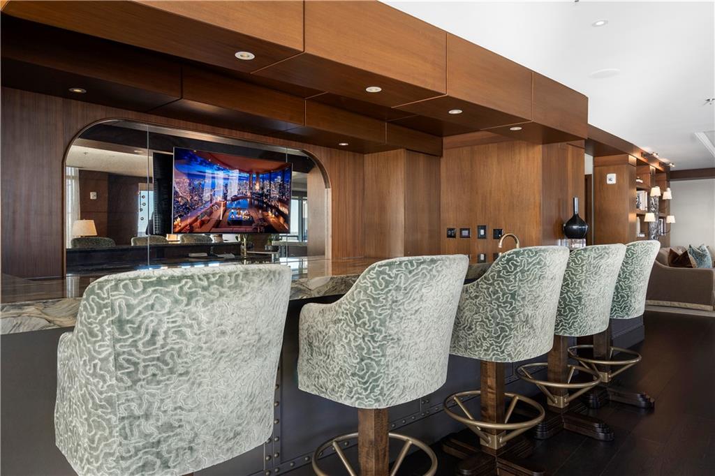 3630 Peachtree NE Unit 2204