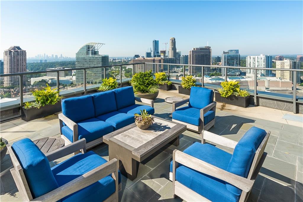 3630 Peachtree NE Unit 2204