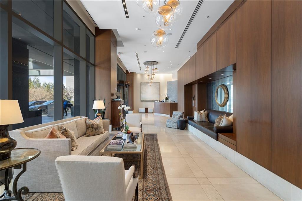 3630 Peachtree NE Unit 2204