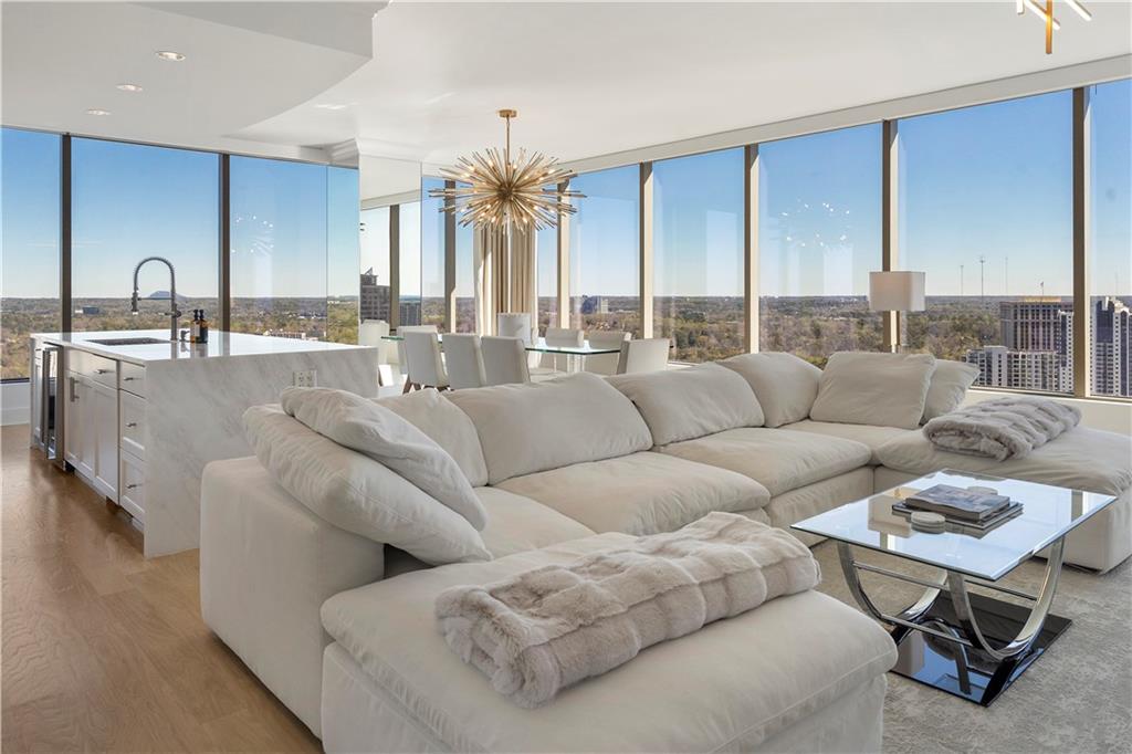 3630 Peachtree NE Unit 2204