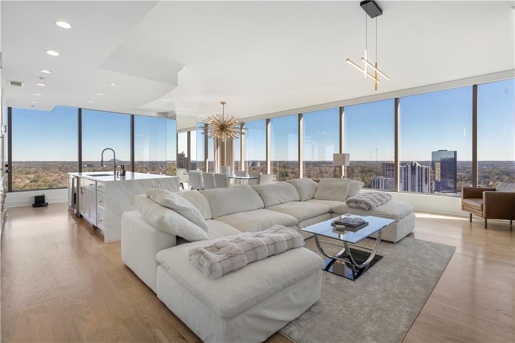 3630 Peachtree NE Unit 2204