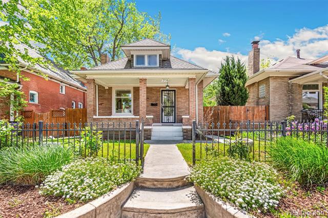 2738 W 38th Avenue