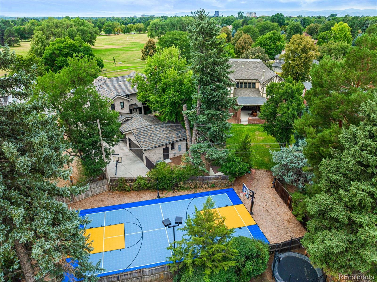 105 Southmoor Drive
