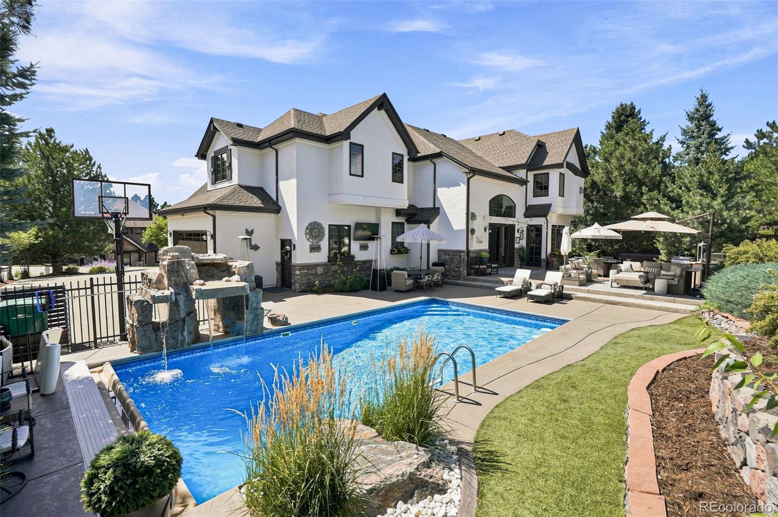 5112 Serene View Way