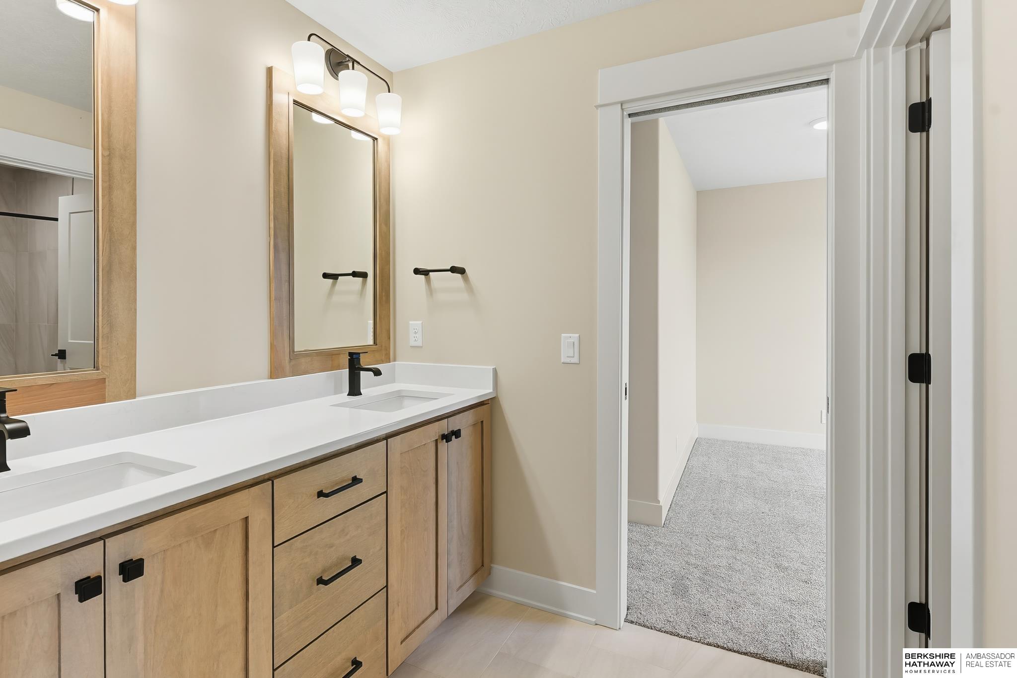 10109 Laramie Street