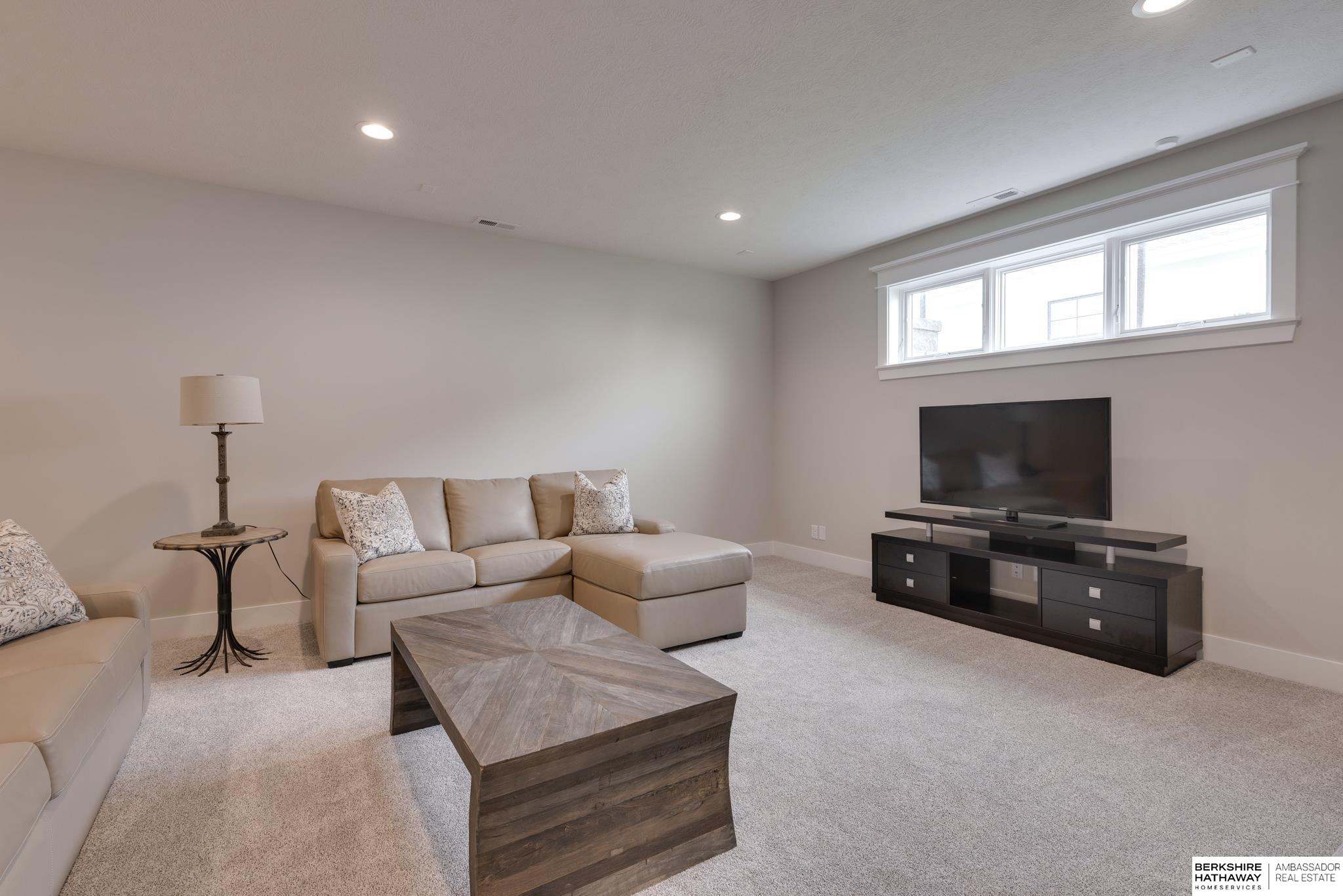 12365 Slayton Street