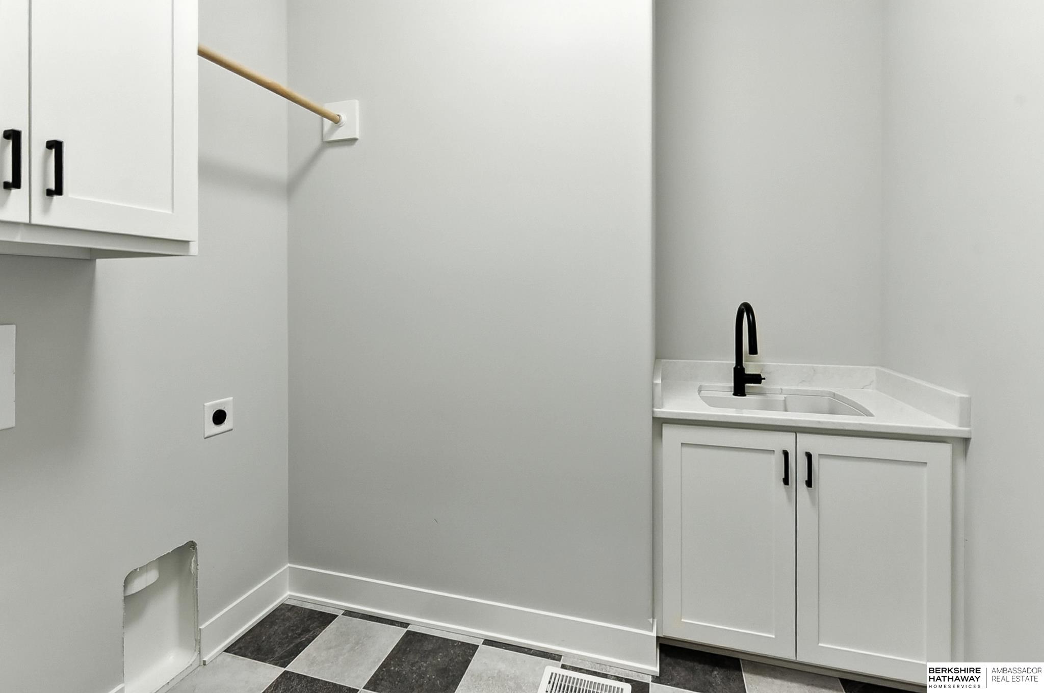 11412 S 124th Street