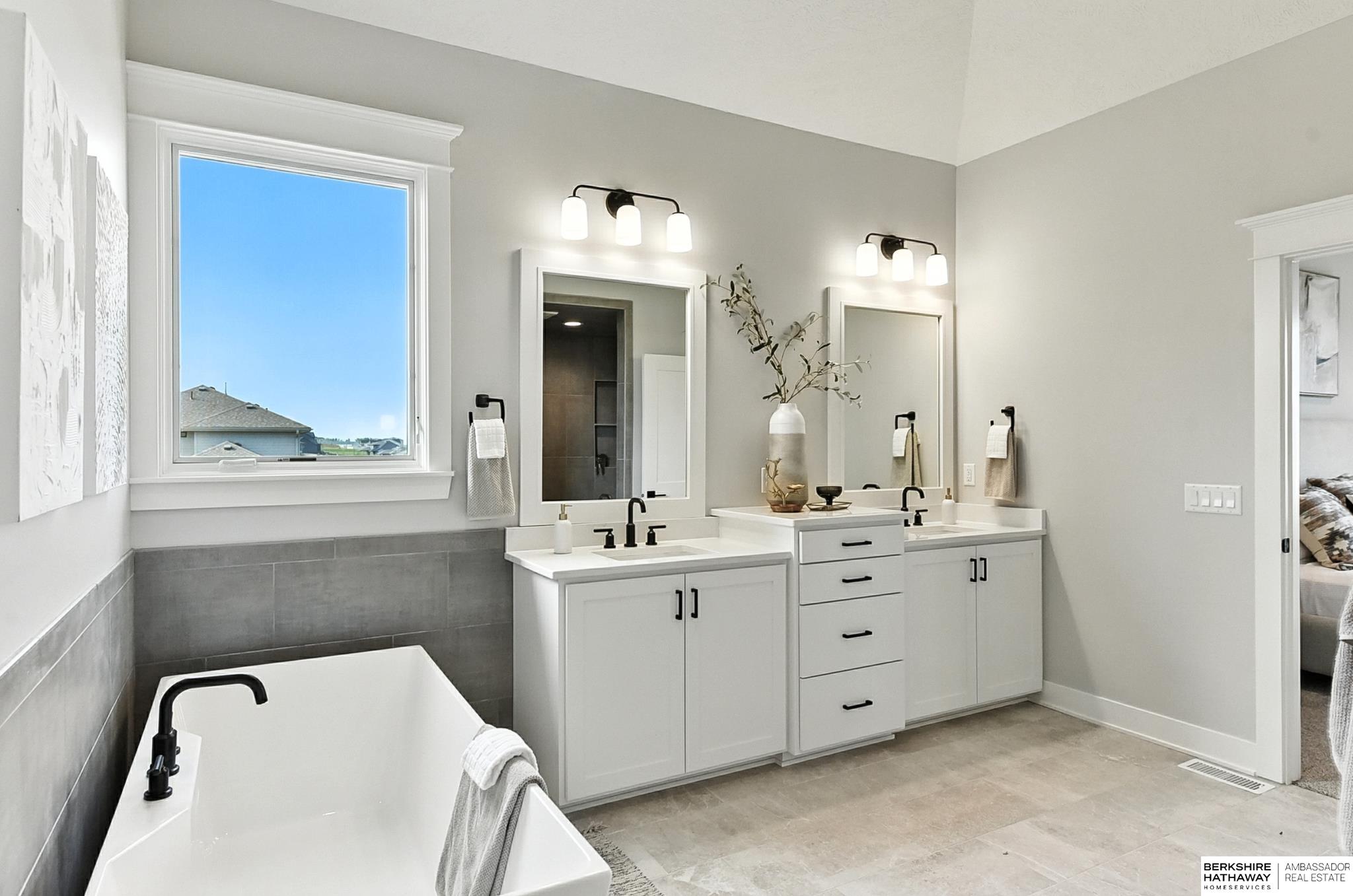 11412 S 124th Street