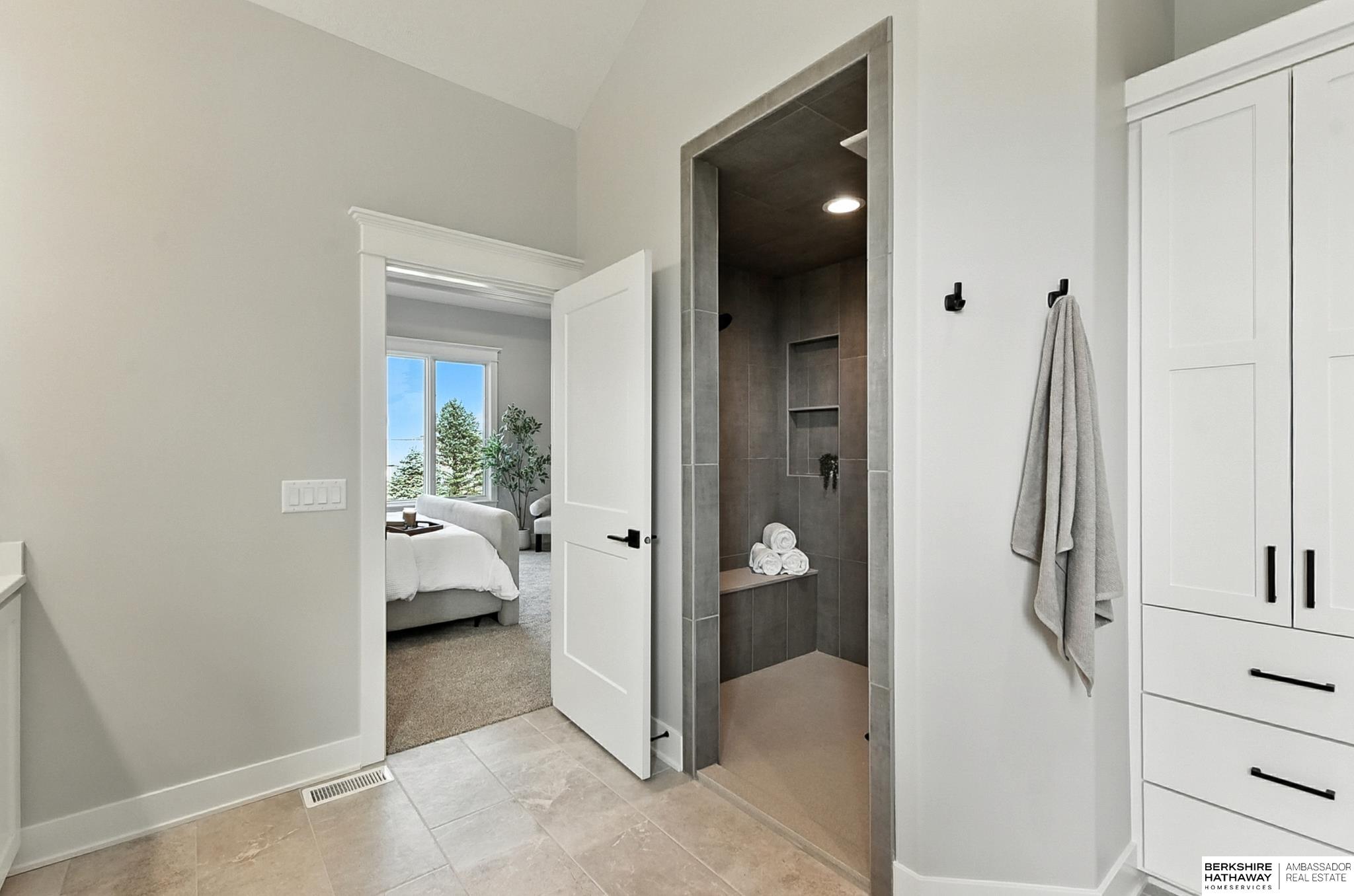 11412 S 124th Street