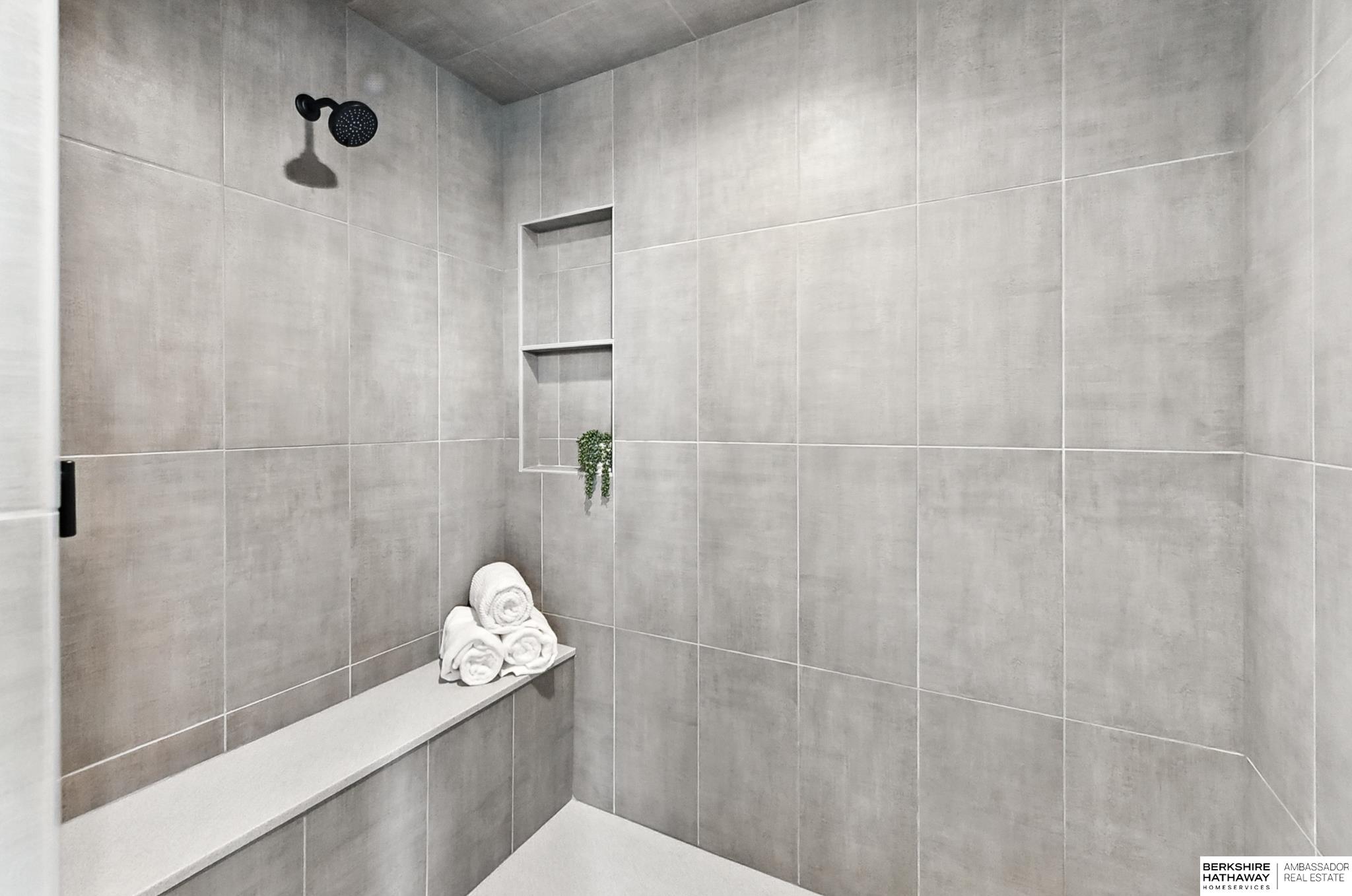 11412 S 124th Street