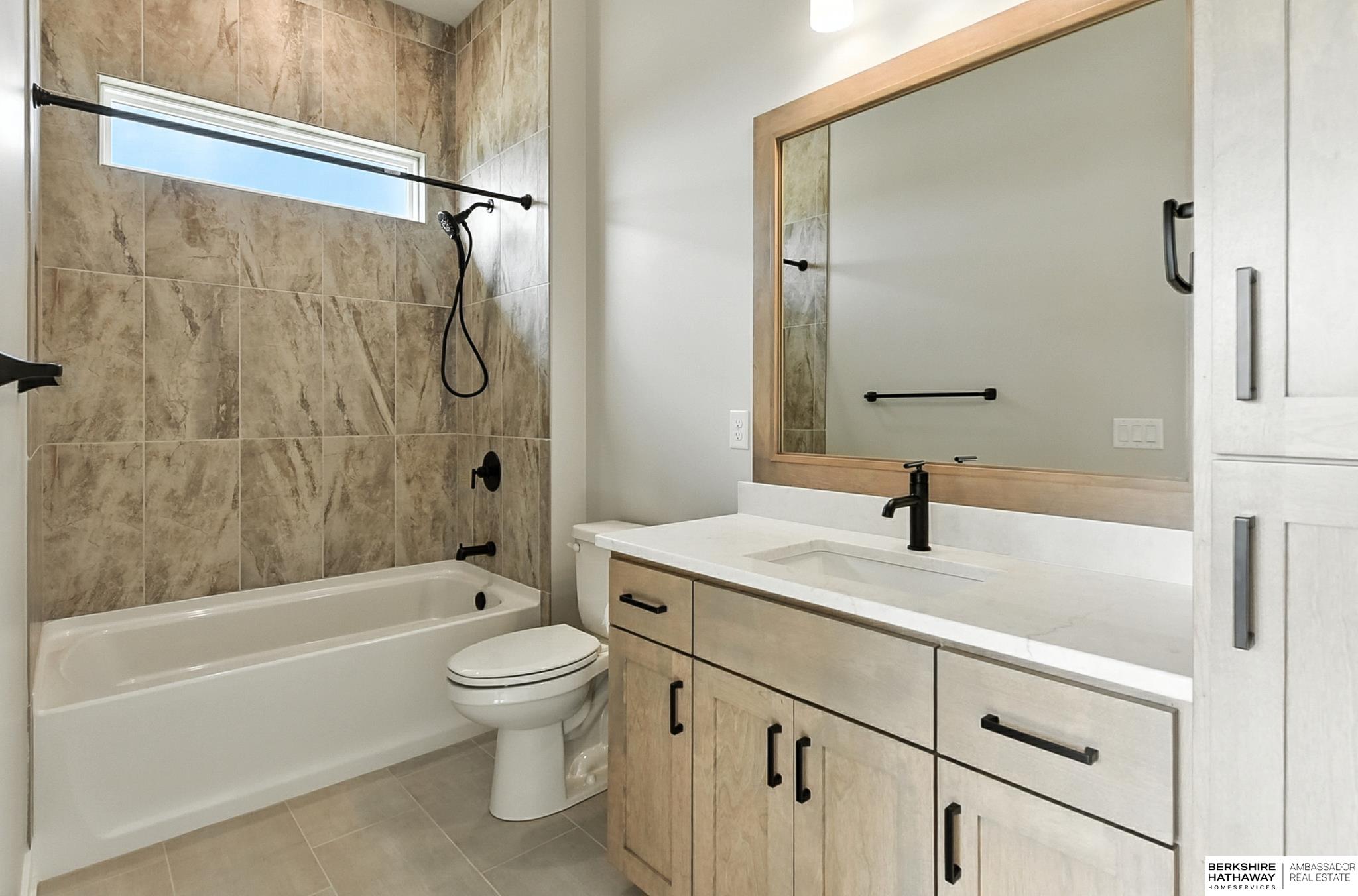 11412 S 124th Street