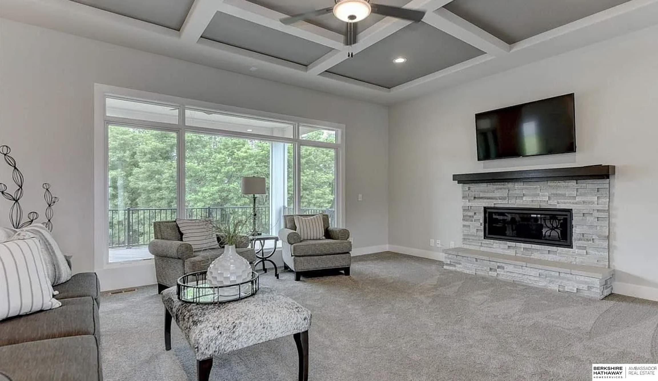 9911 Cimarron Street