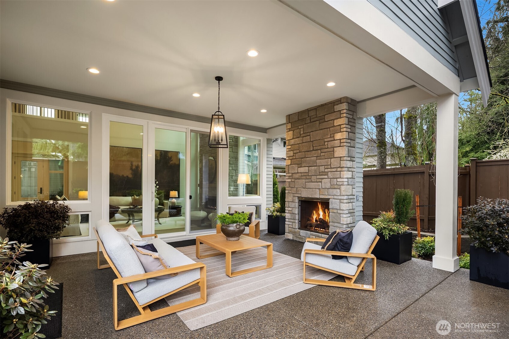 7271 152nd Avenue NE