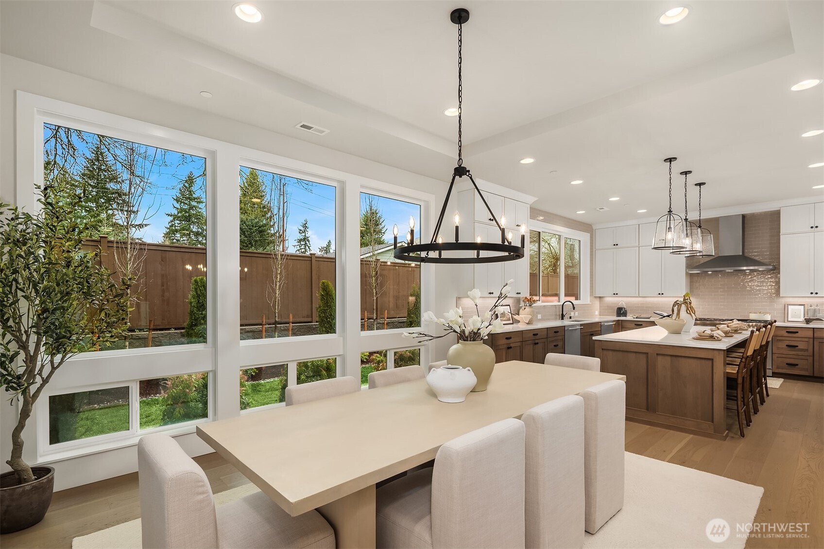 7271 152nd Avenue NE