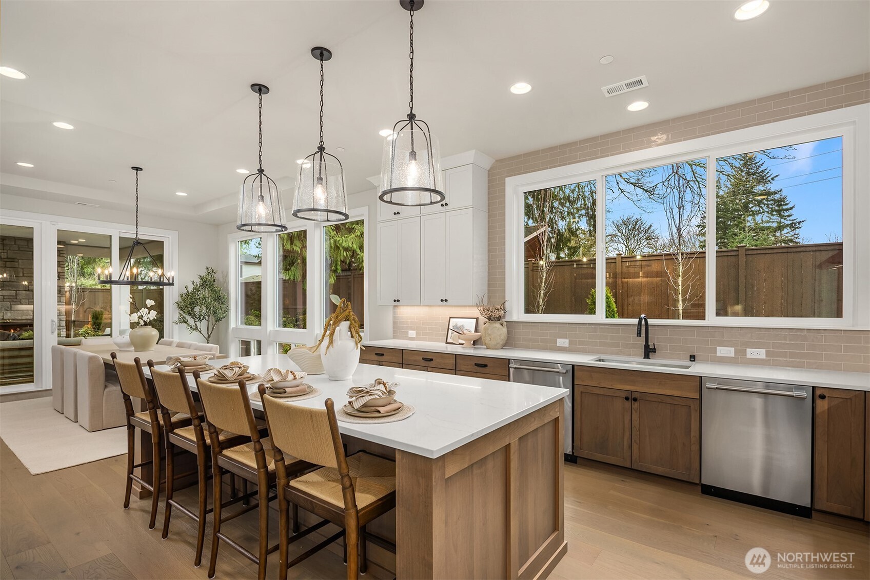 7271 152nd Avenue NE