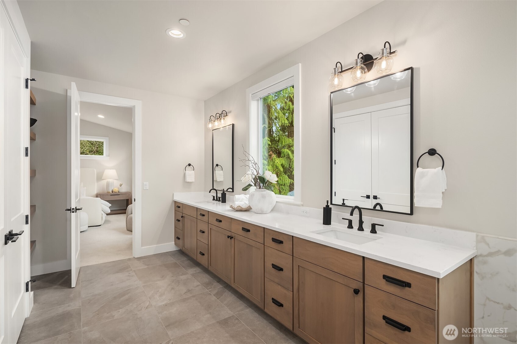 7271 152nd Avenue NE