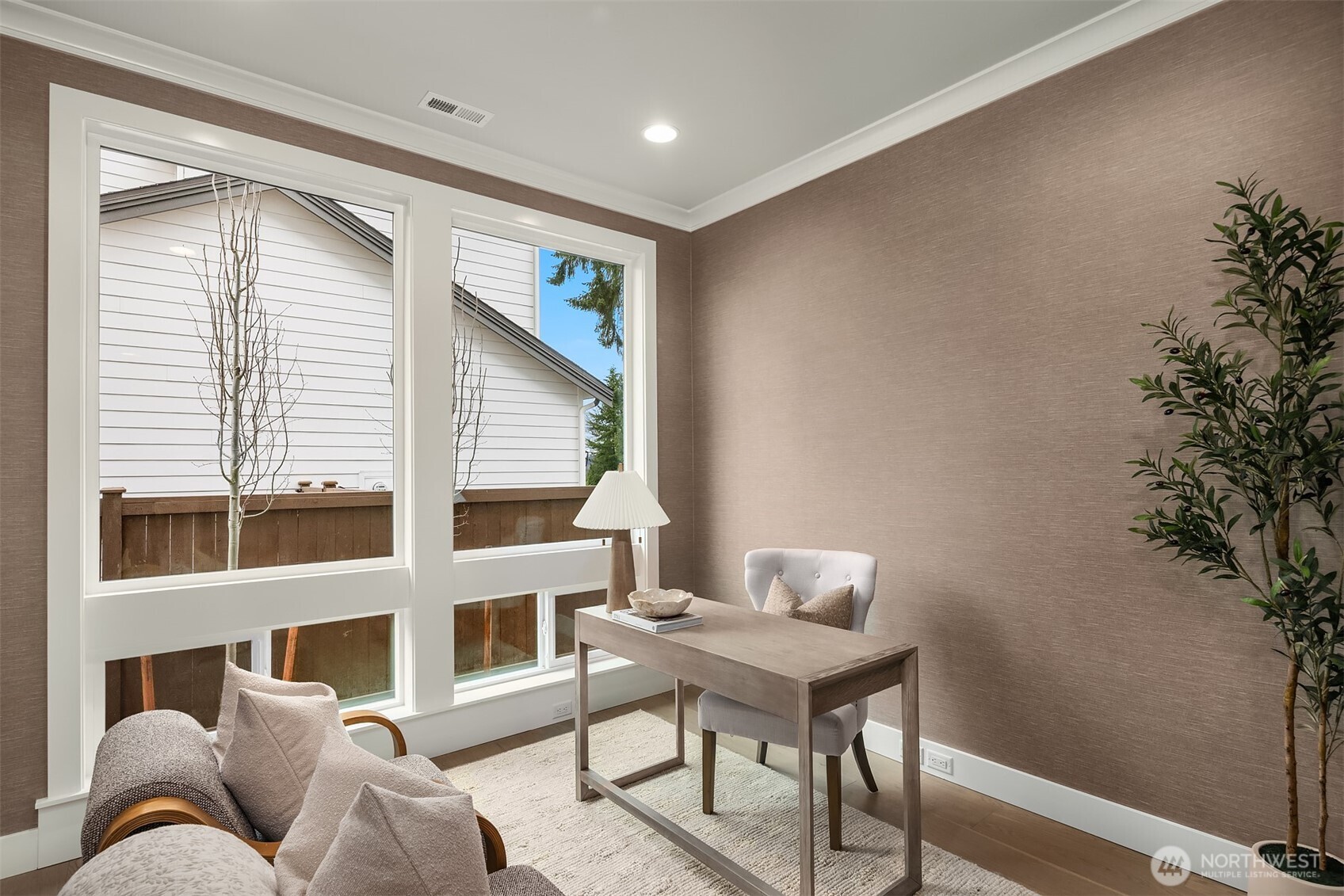 7271 152nd Avenue NE