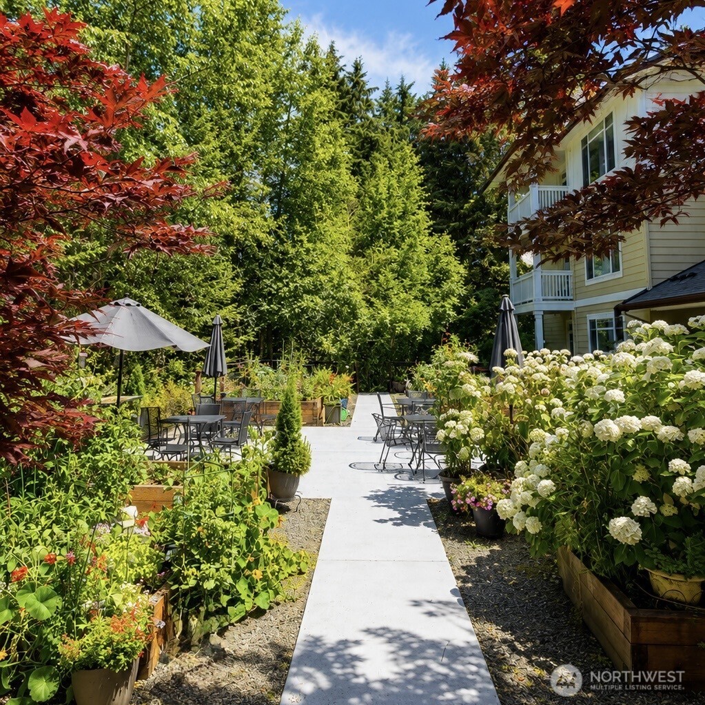23932 NE 115th Lane Unit: 301