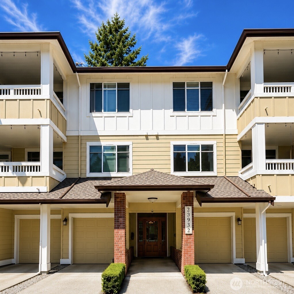 23932 NE 115th Lane Unit: 301