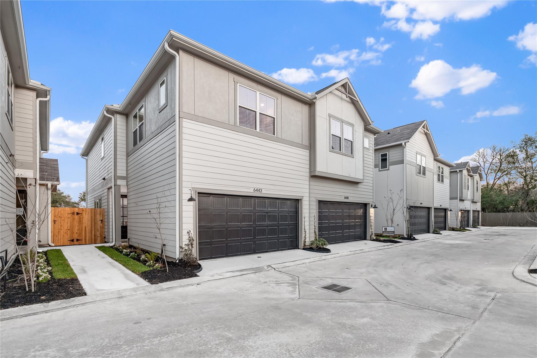 6535-6537 Rena Street