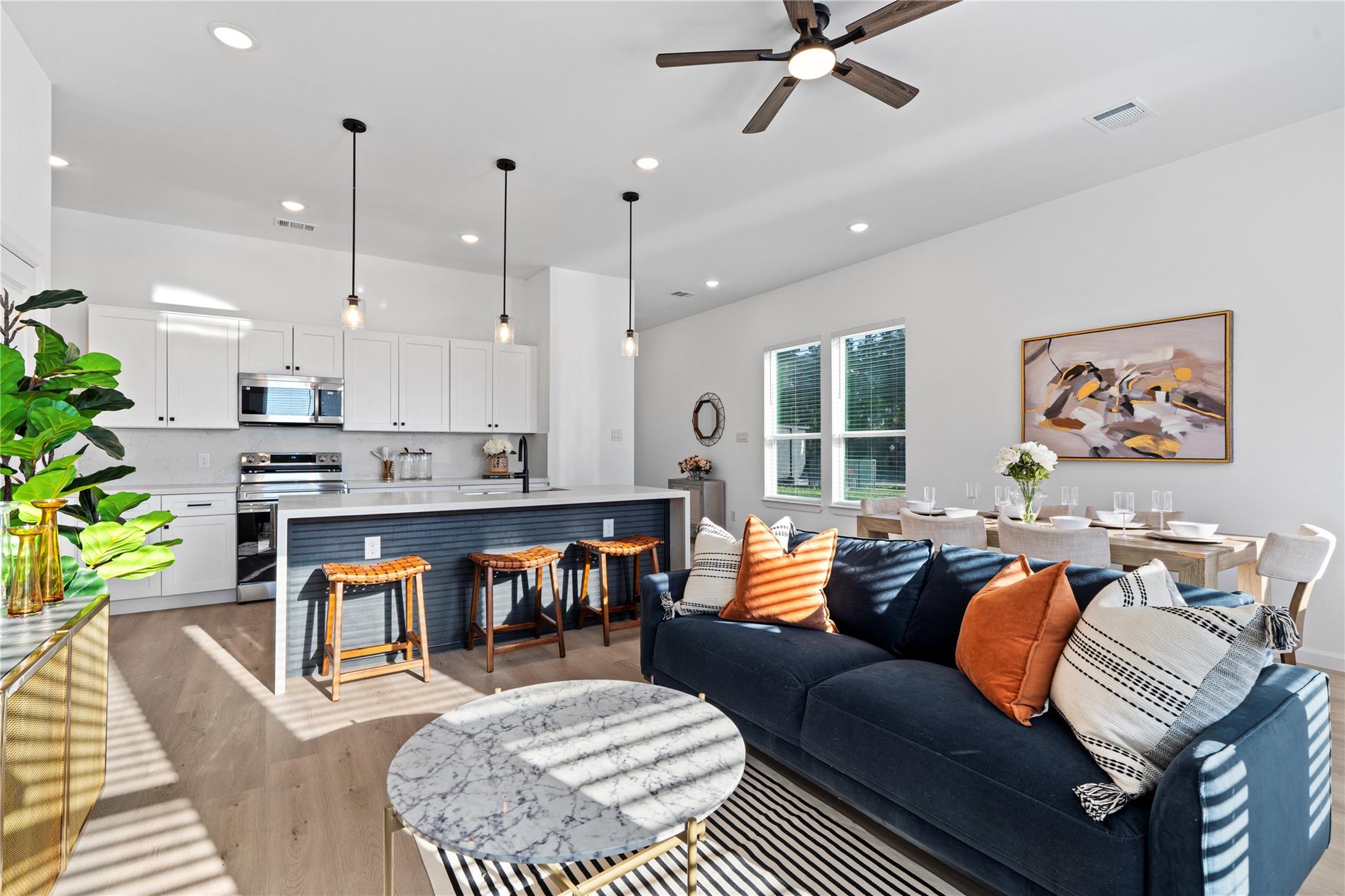 866 Rachel Street Unit: E