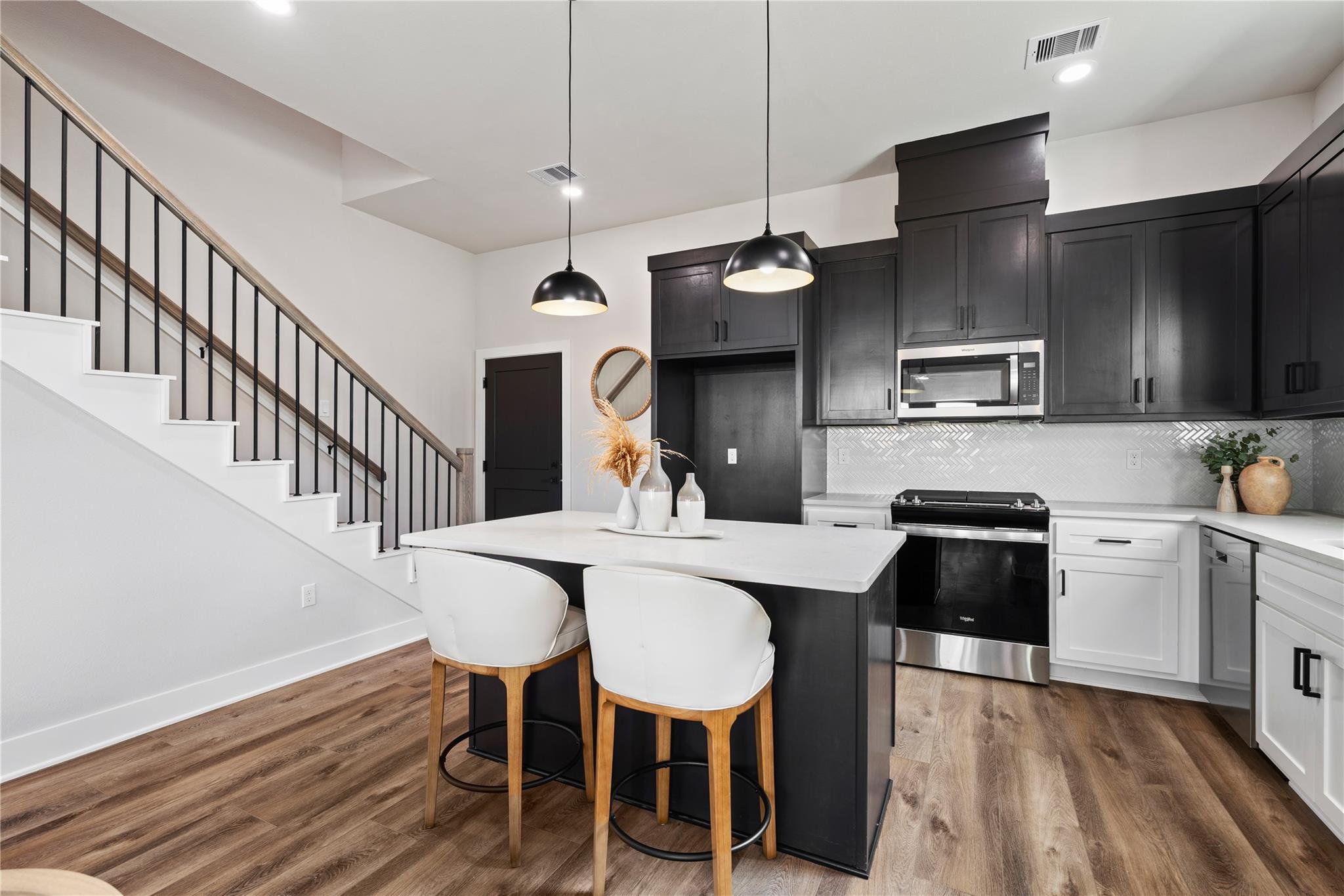 4605 Brady Street # B Unit: A-B