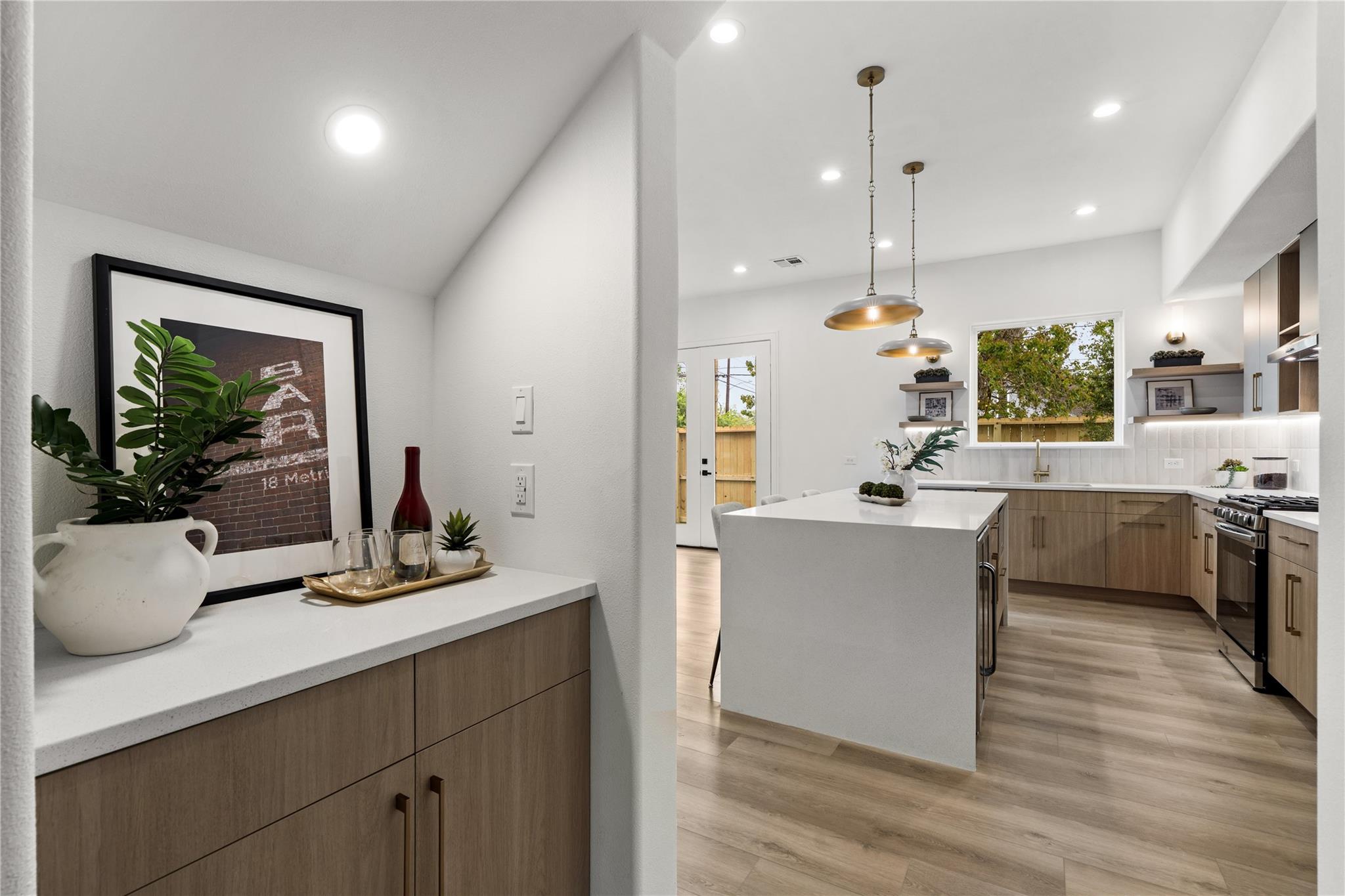 7530 La Salette Street