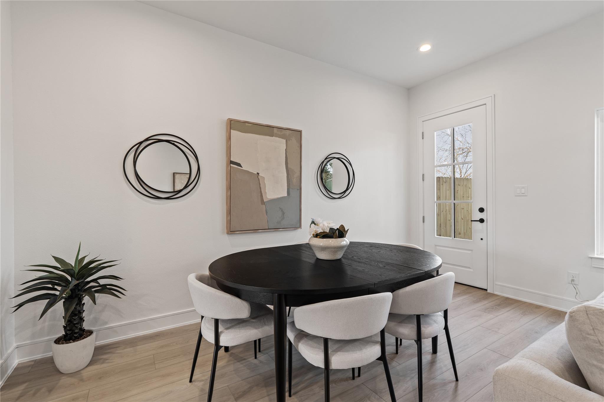 8019 Grandview Street