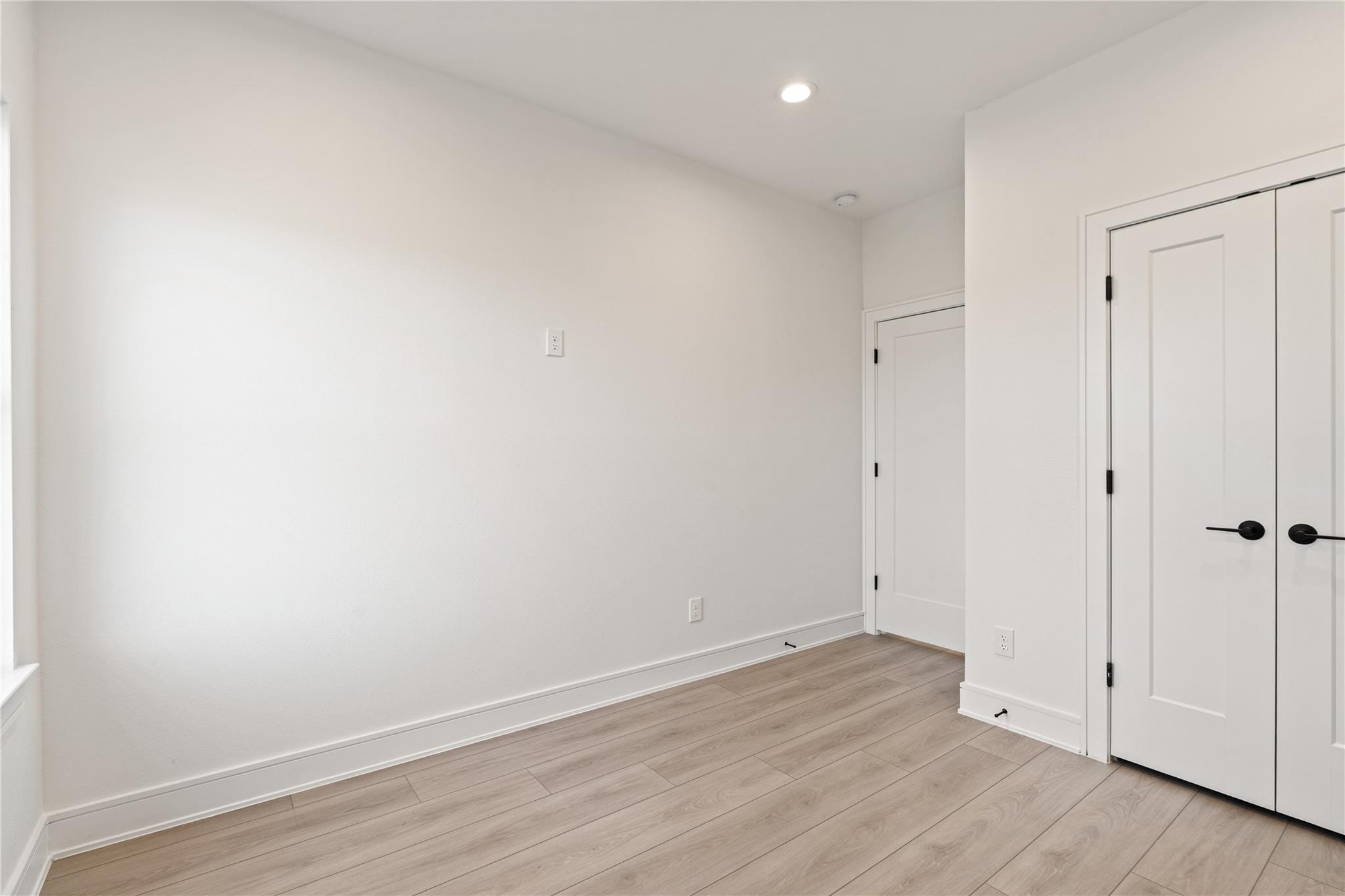 8019 Grandview Street