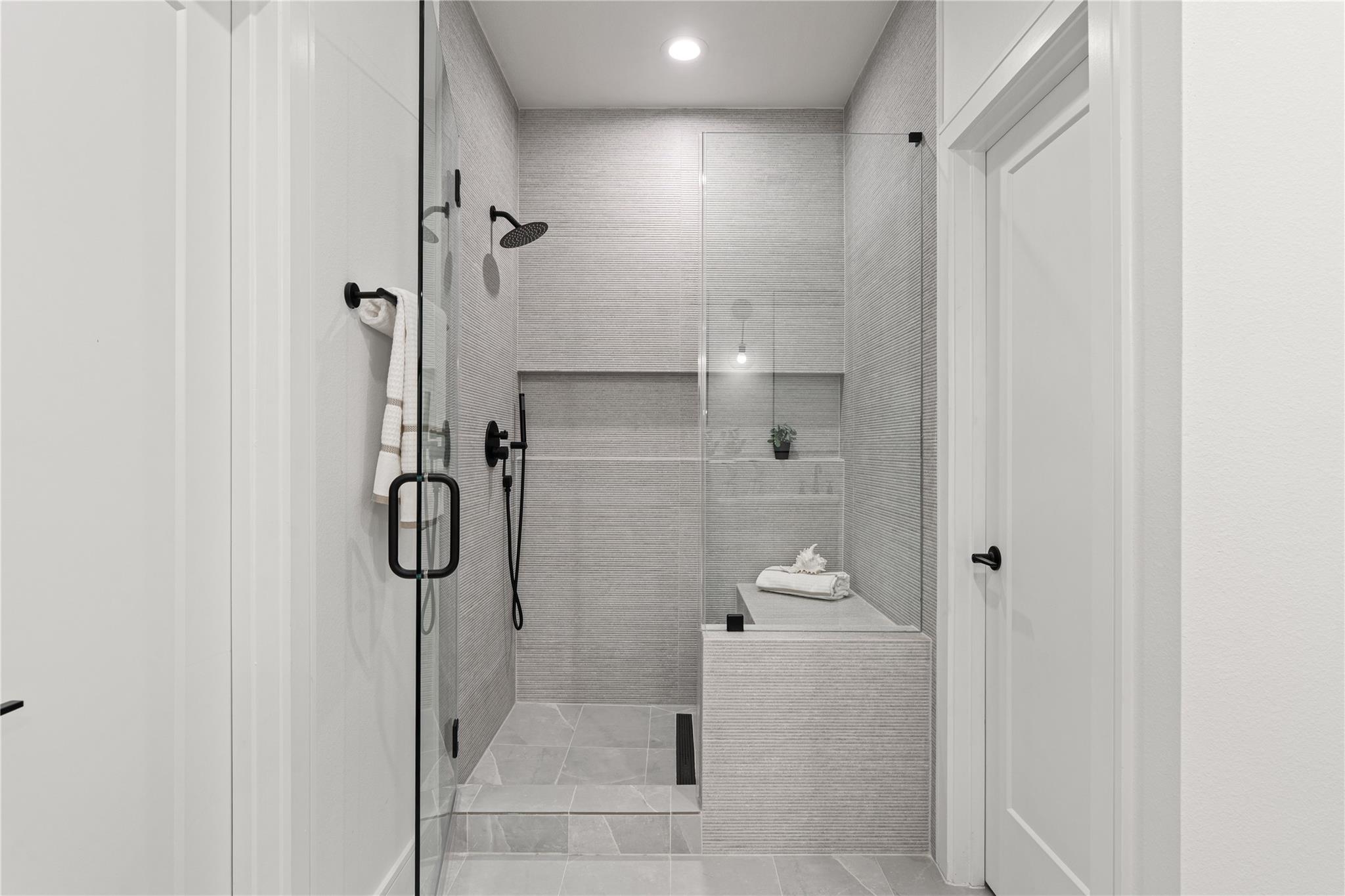 8019 Grandview Street