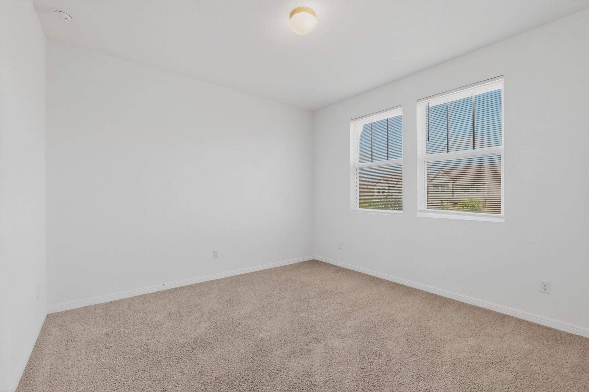 2524 Acoma LN