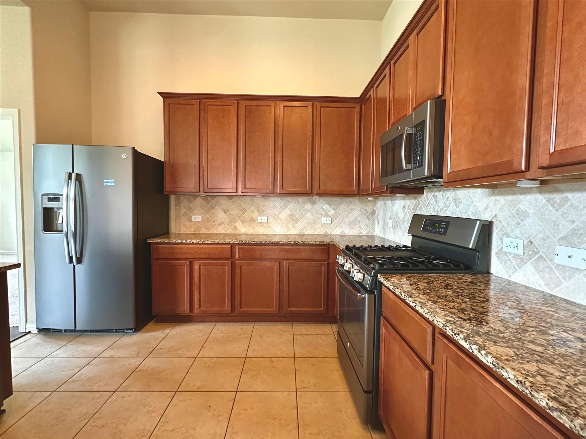 8250 Arezzo DR