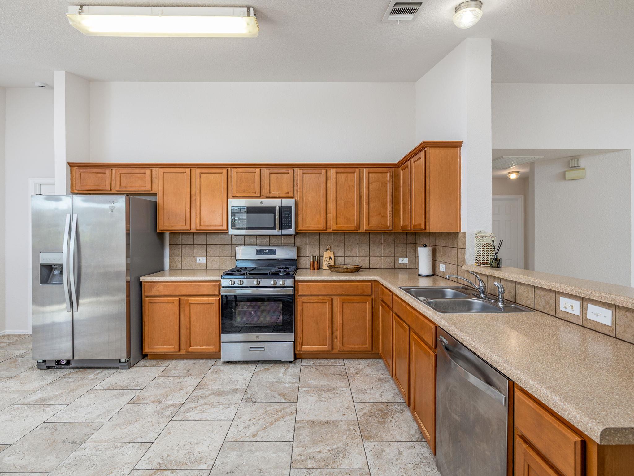 536 Sweet Leaf LN, Pflugerville