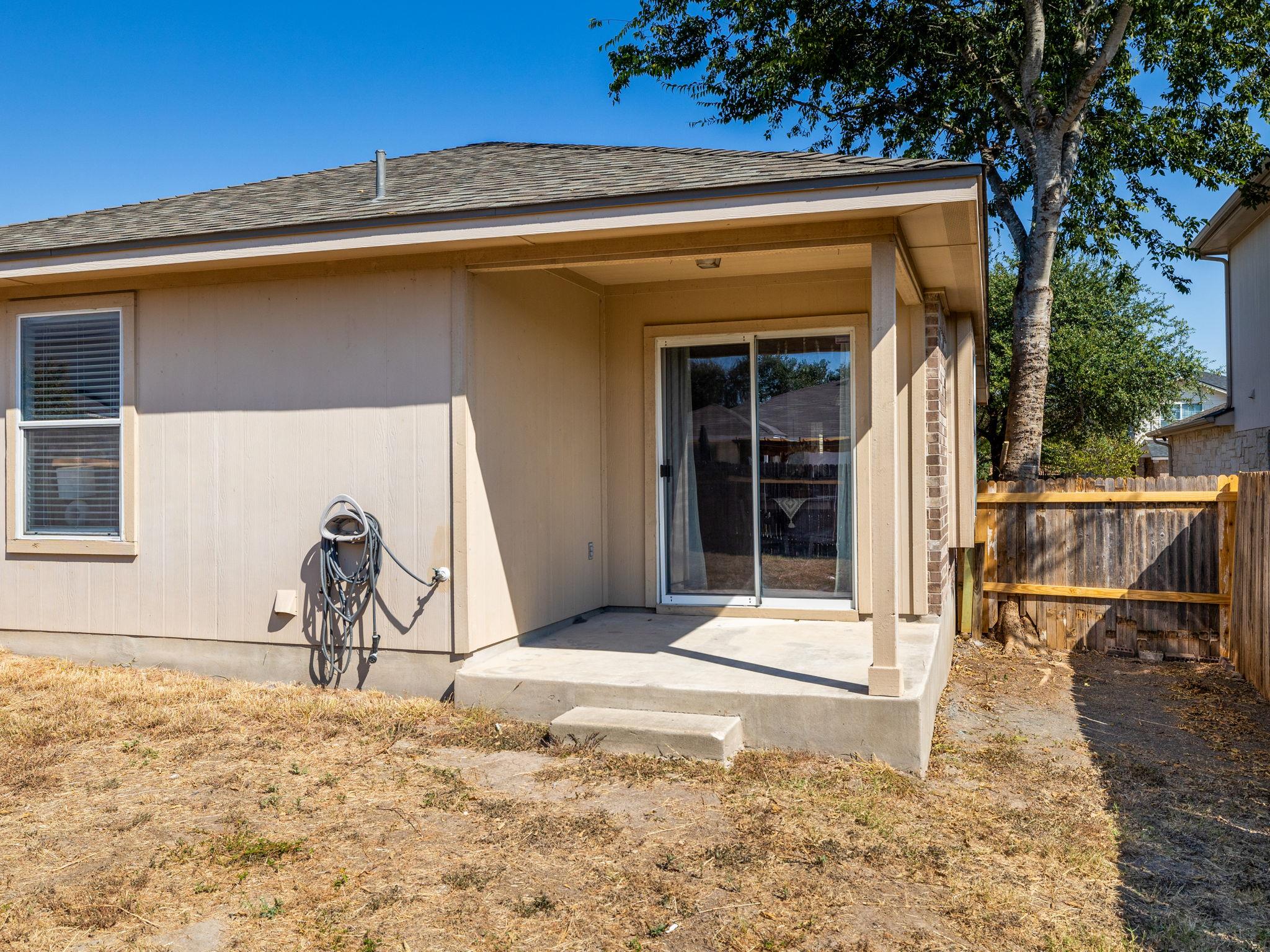 536 Sweet Leaf LN, Pflugerville