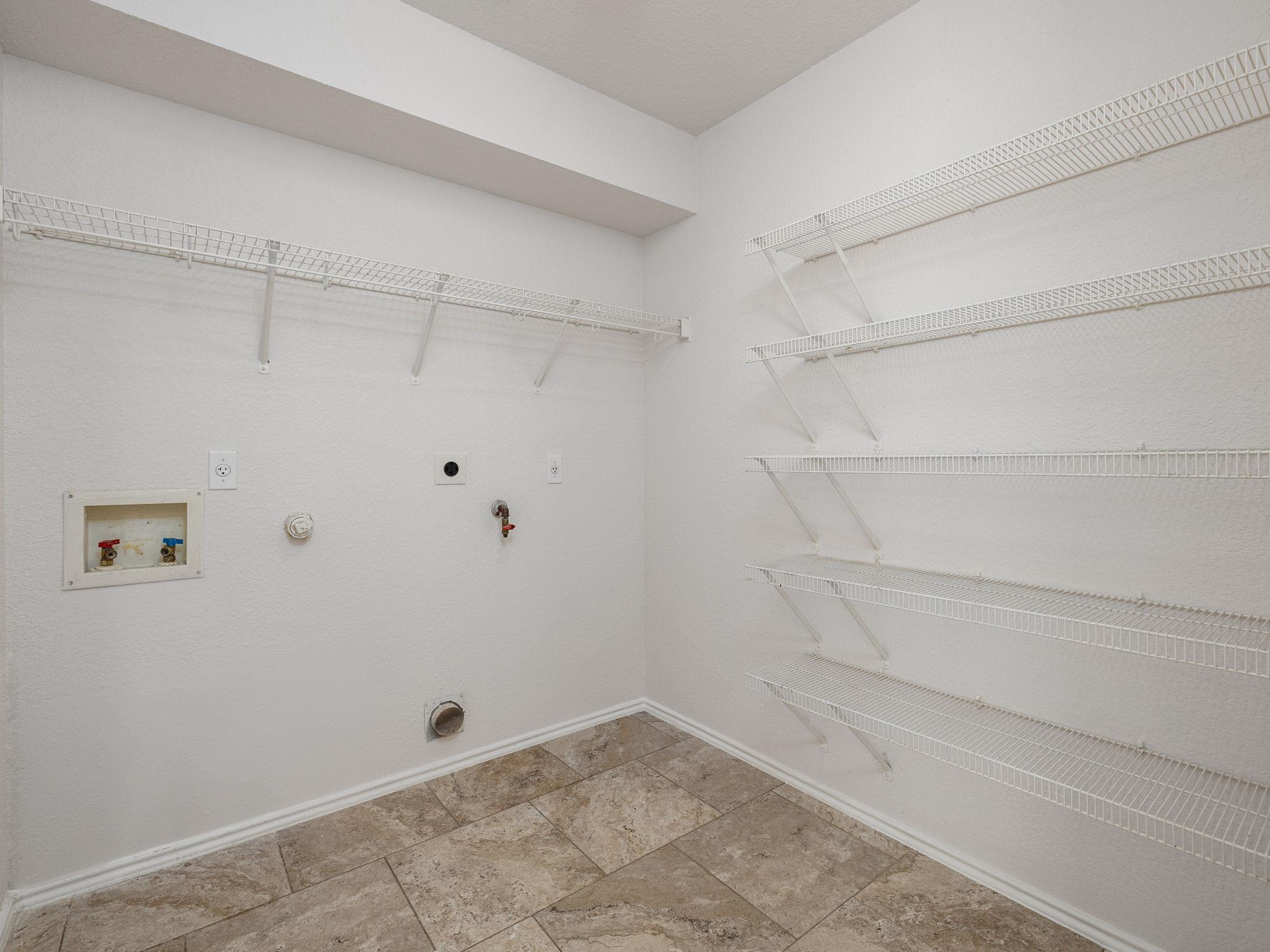 536 Sweet Leaf LN, Pflugerville