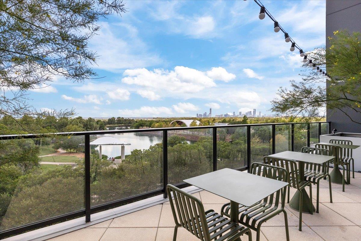 1701 Simond Ave # 636