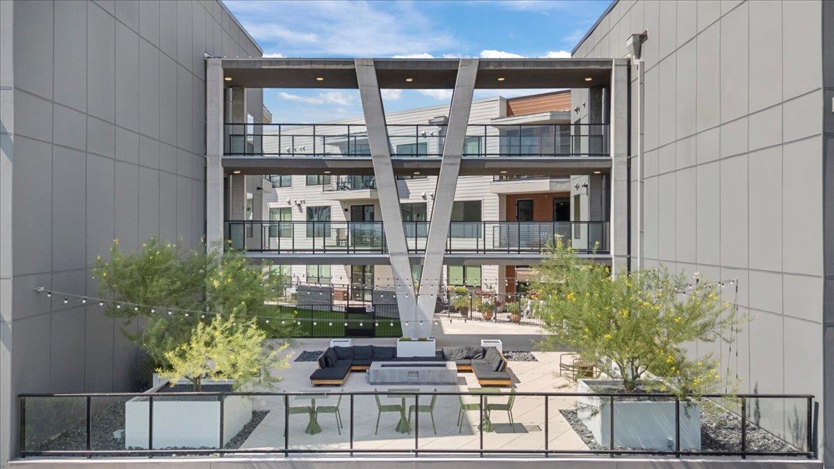 1701 Simond Ave # 636