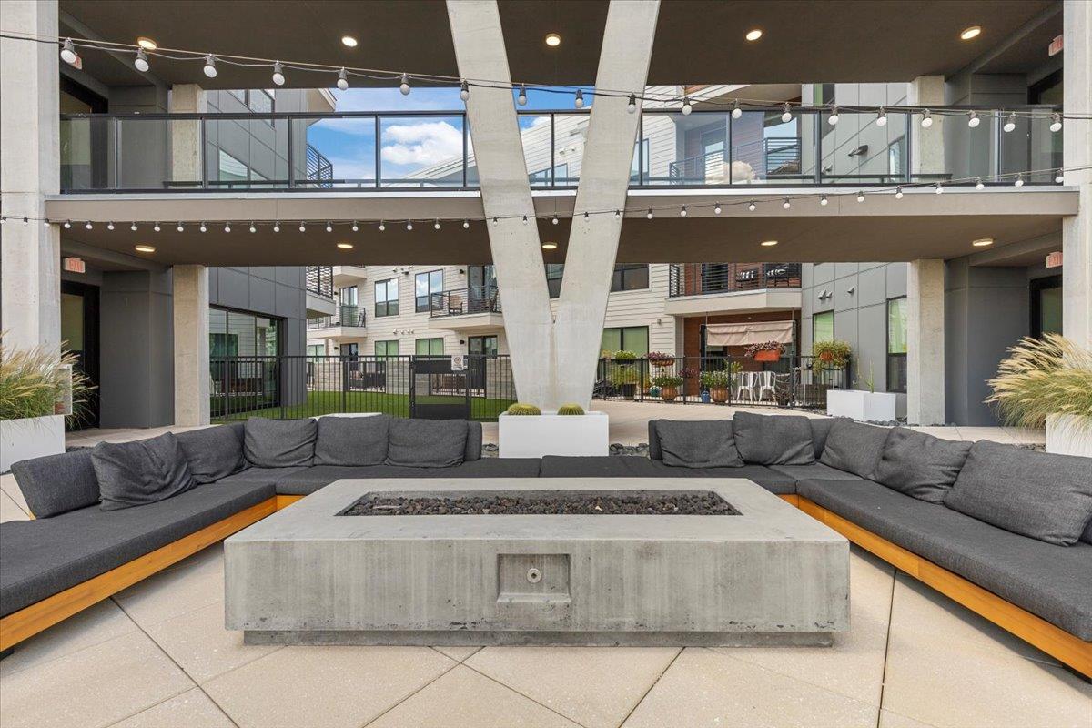 1701 Simond Ave # 636