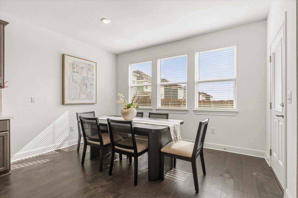 13619 Long Island DR