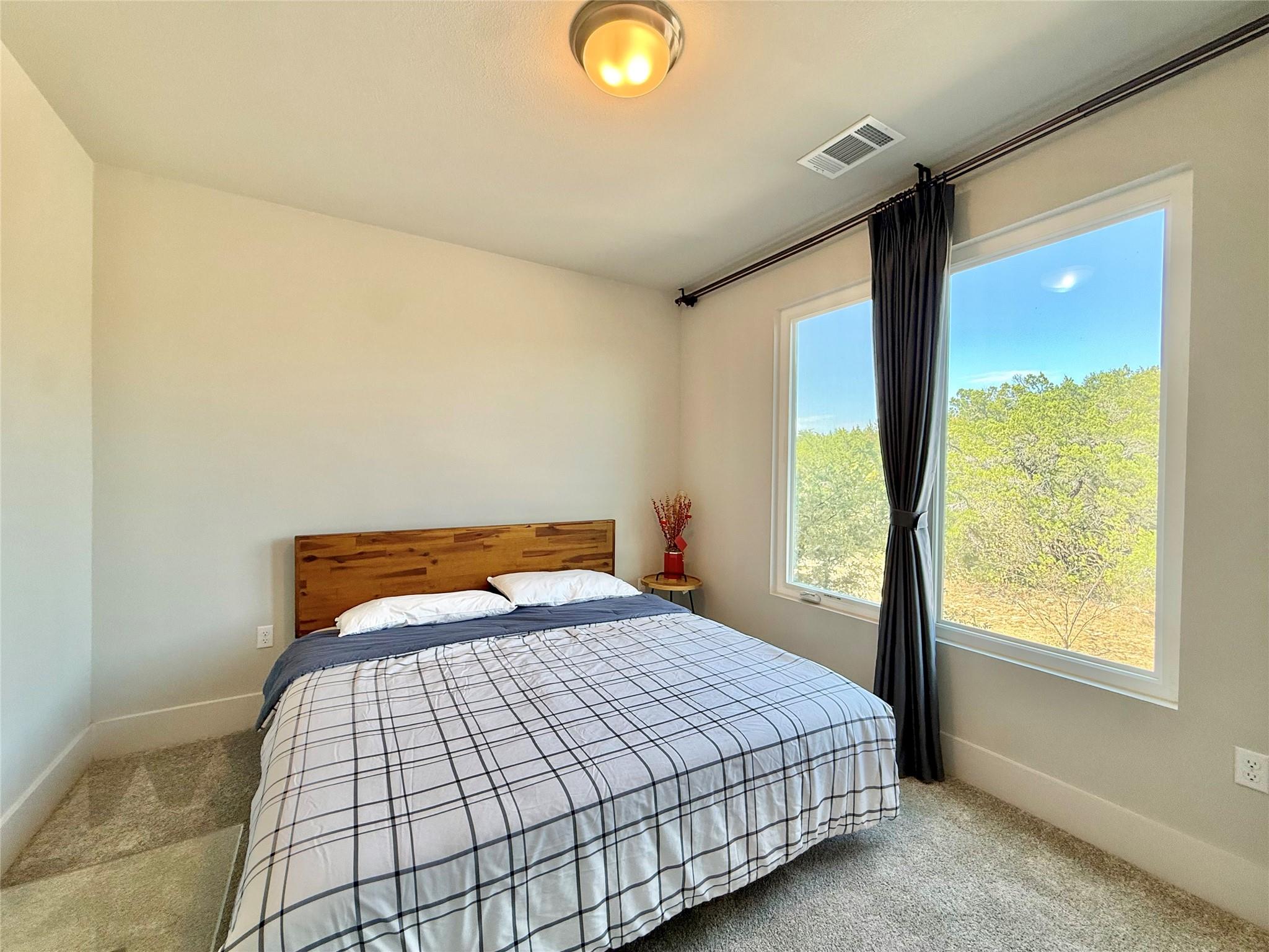 7915 Floracita LN
