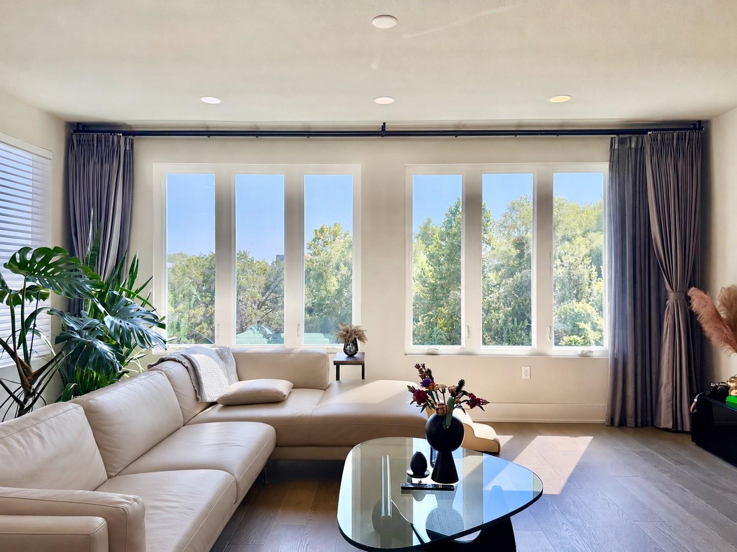 7915 Floracita LN