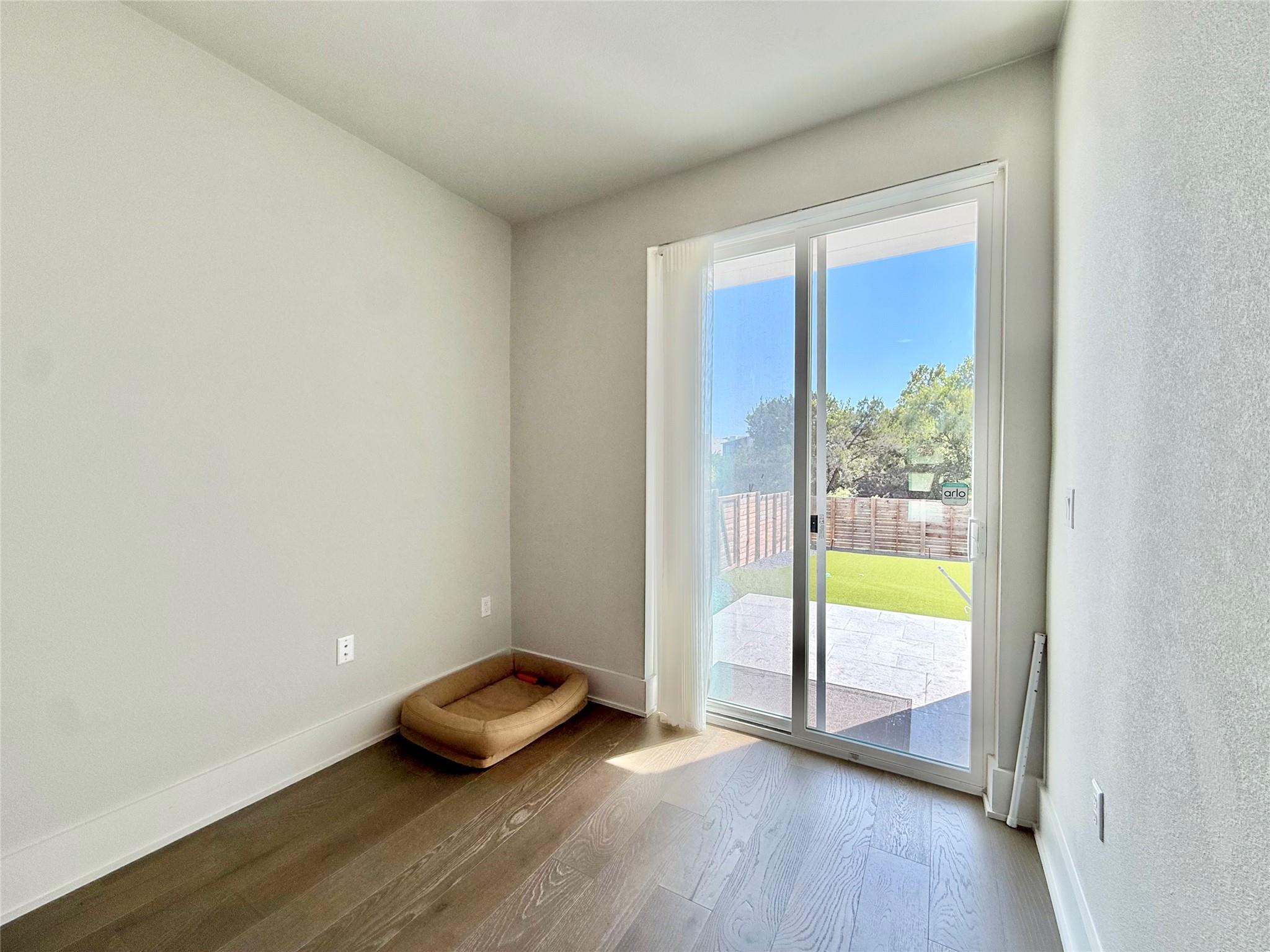 7915 Floracita LN