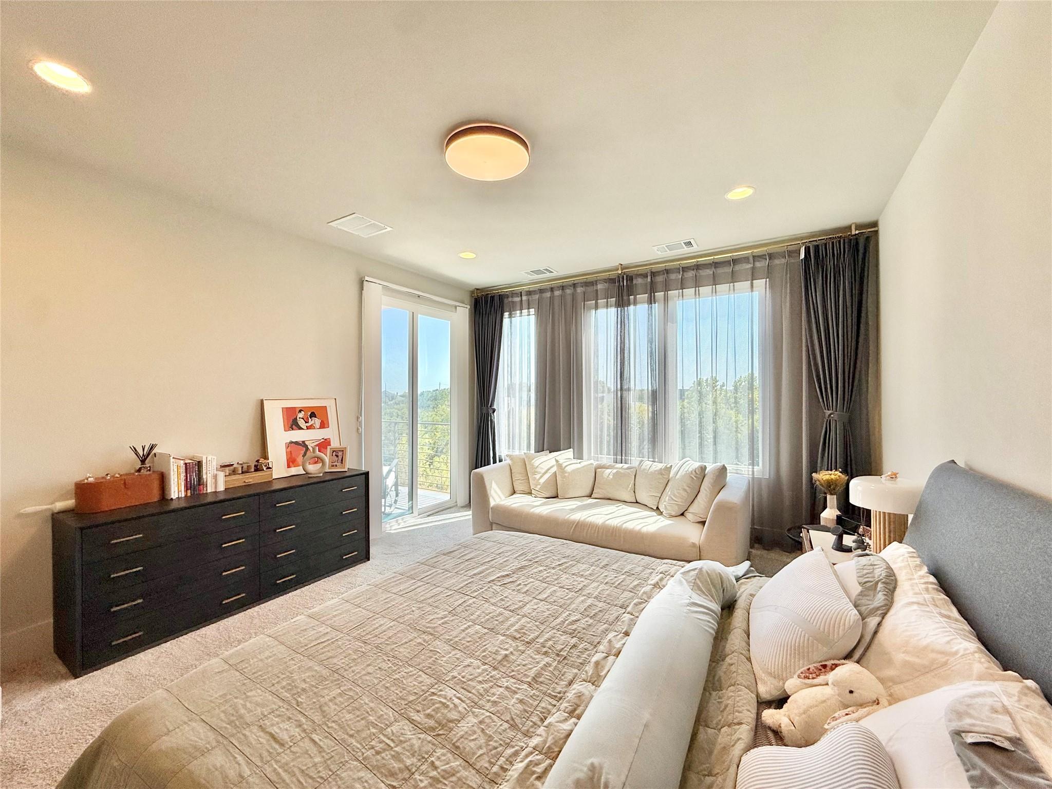 7915 Floracita LN