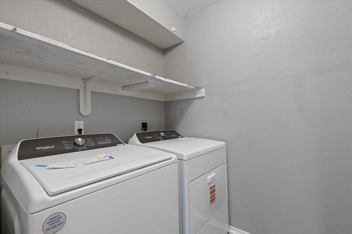 1417 Deer Ledge TRL