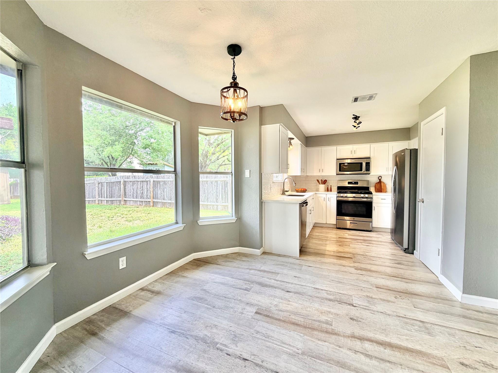 1417 Deer Ledge TRL