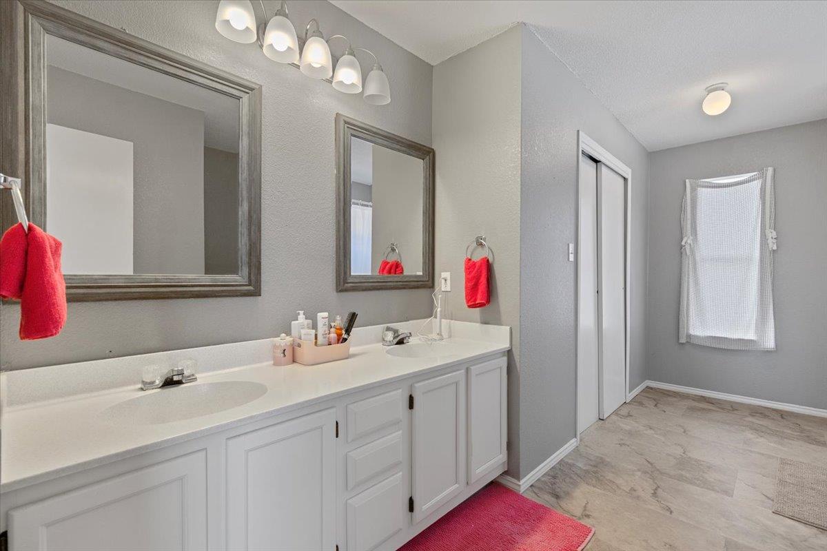 1417 Deer Ledge TRL