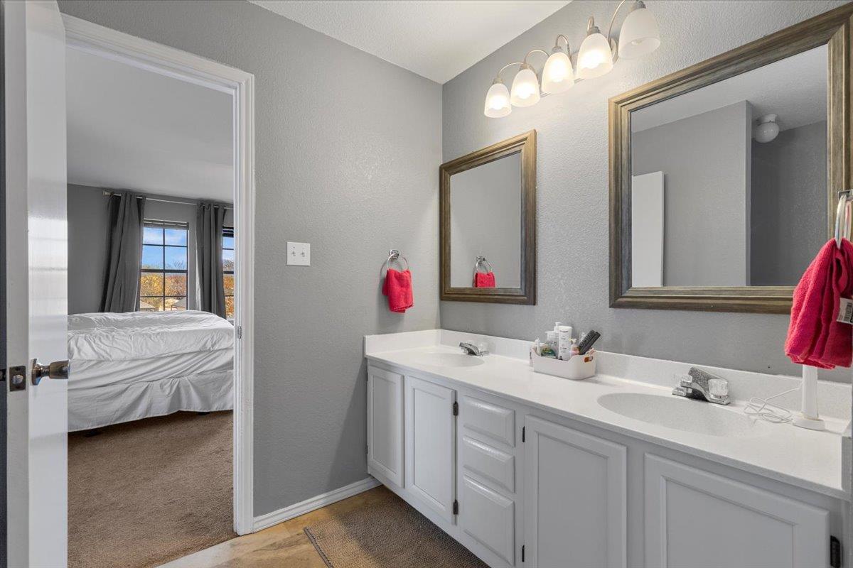 1417 Deer Ledge TRL